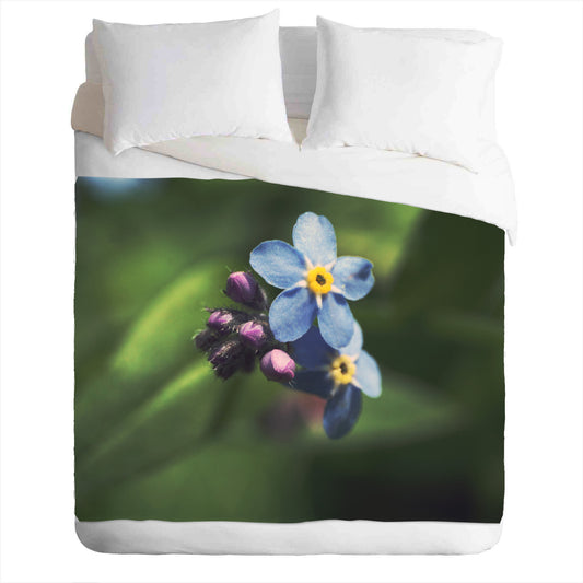 Warm and cozy fleece blanket with macro floral photo print - Soothing tones - Cute little flowe