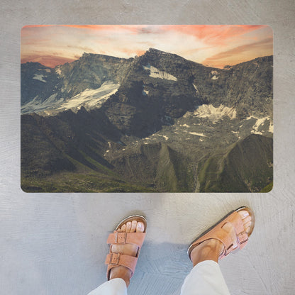 Decorative doormat with mountain landscape photo print - practical for bathroom and kitchen