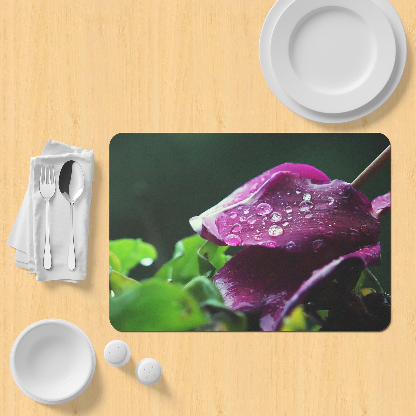 Table Placemat ciclamen photo print | Opposite Home